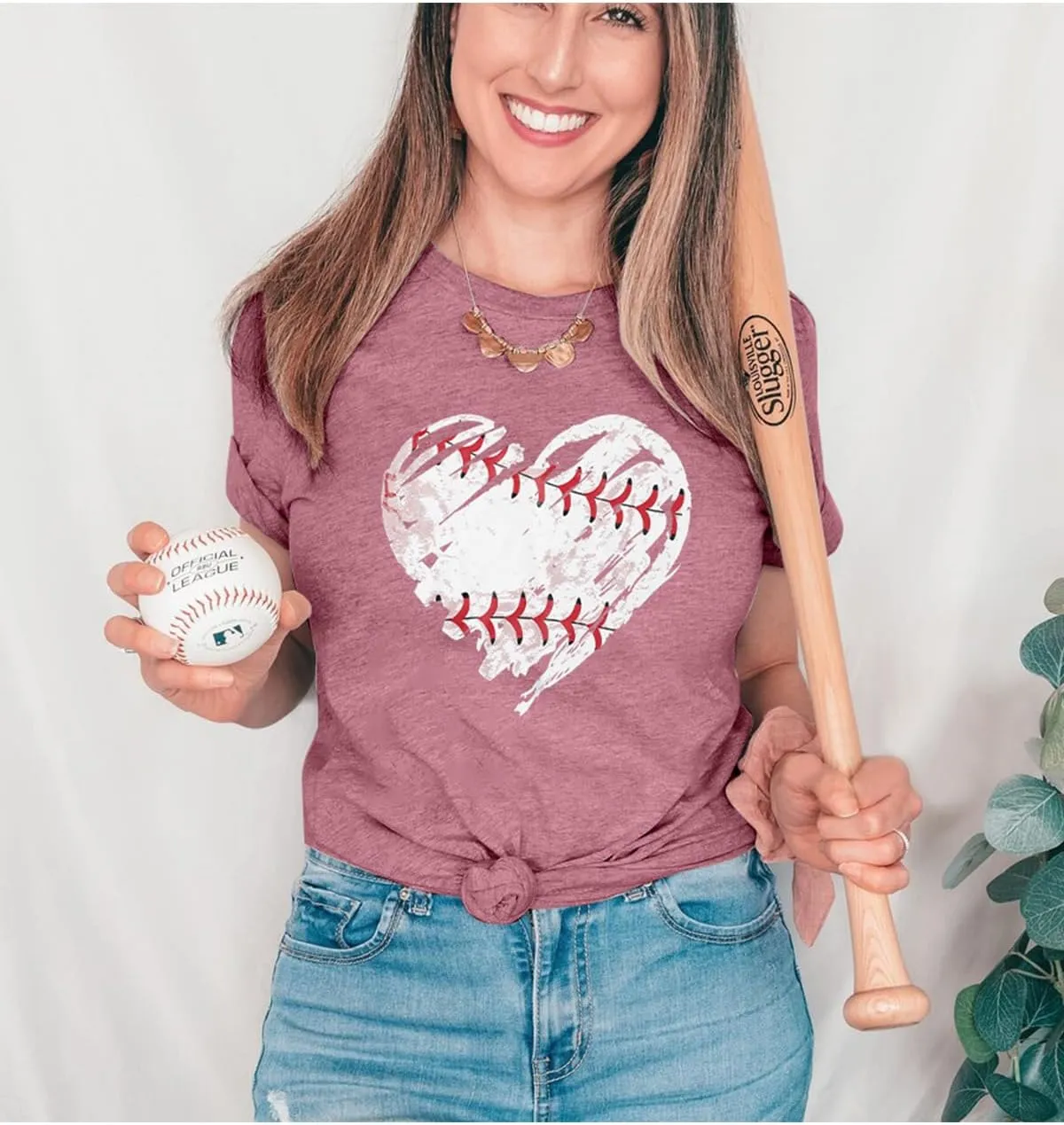 Baseball Shirts Women Baseball Mom Tshirt Baseball Heart Graphic Tee Game Day Gifts Funny Short Sleeve Tops