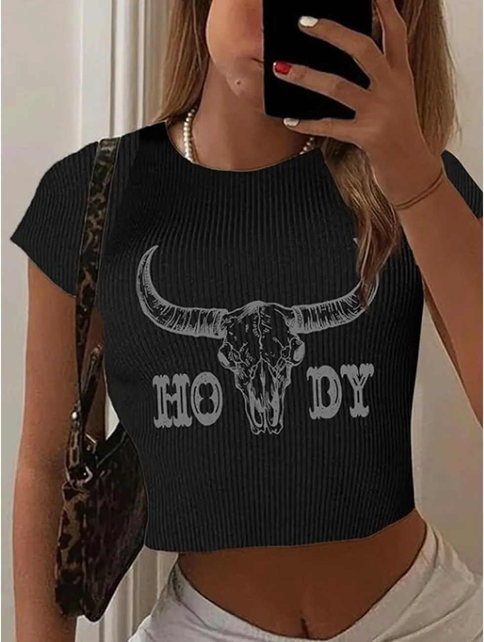 Boho Cow Skull Shirt Women Western Cowgirl Crop Tops Vintage Country Concert Cowboy Graphic Slim Fitted T-Shirt Top