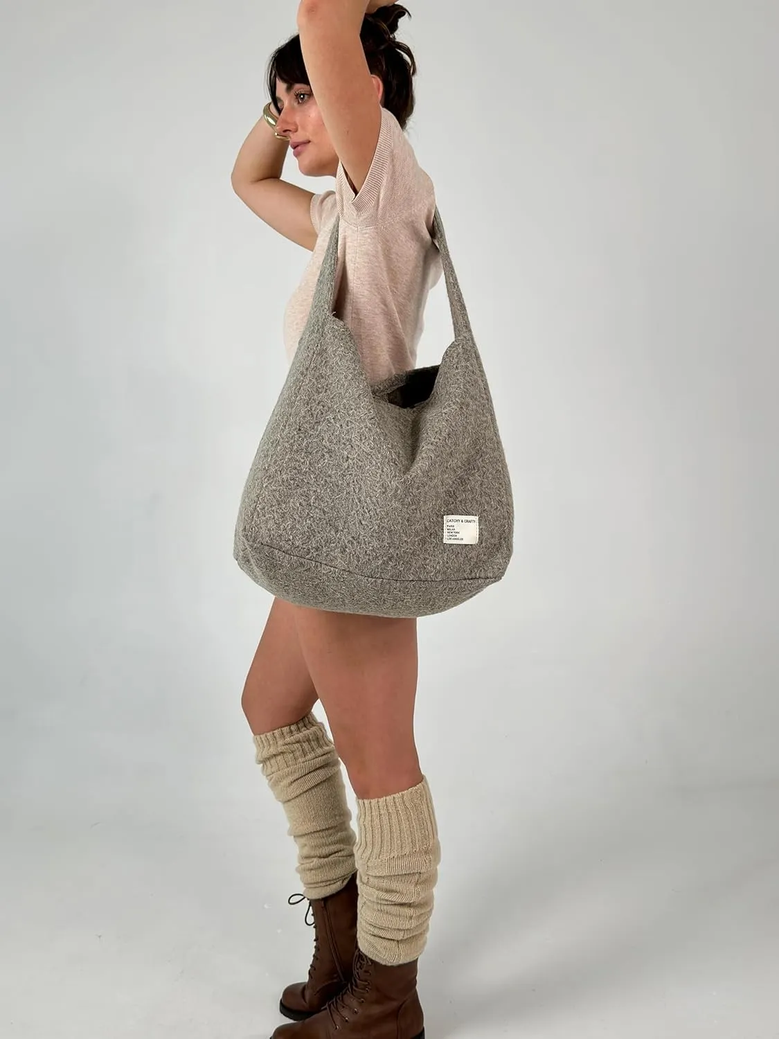 CATCHY & CRAFTY Tote Bag for Women - Plush Large Hobo Gym Bag for Workout, Yoga, Travel - Fluffy Fleece