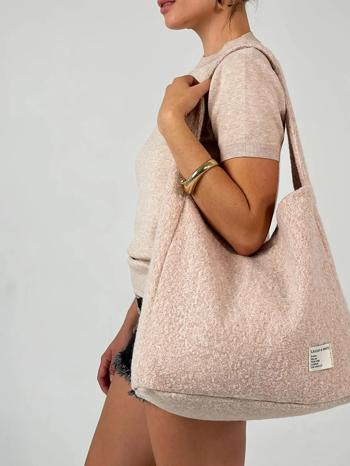 CATCHY & CRAFTY Tote Bag for Women - Plush Large Hobo Gym Bag for Workout, Yoga, Travel - Fluffy Fleece