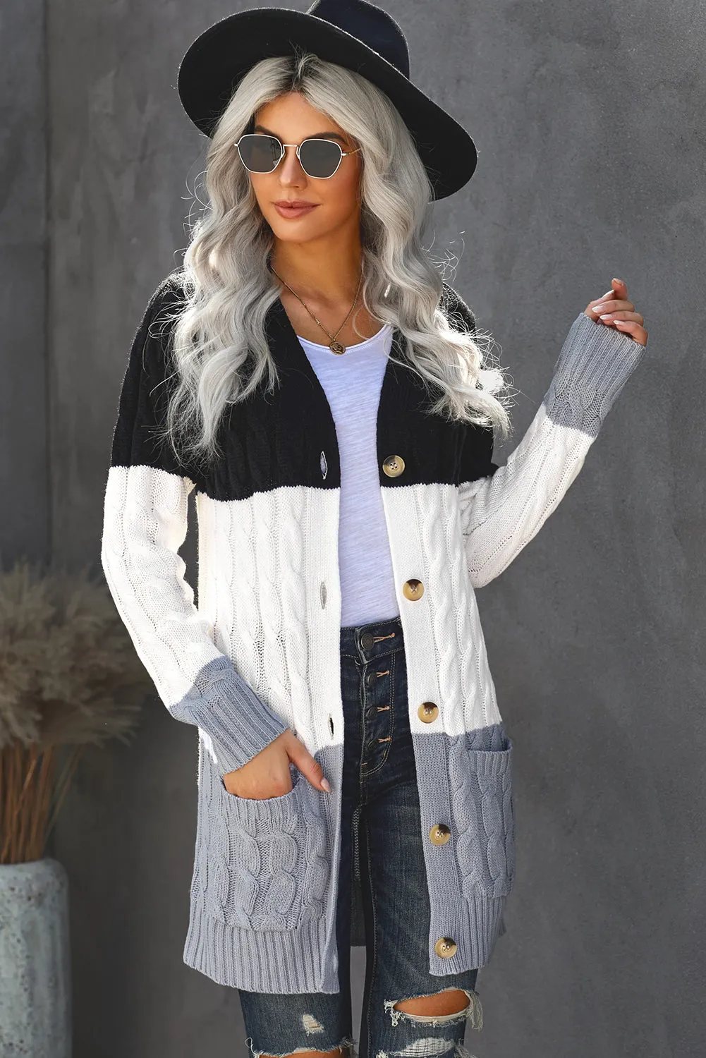 Colorblock Button Pocket Knit Cardigan