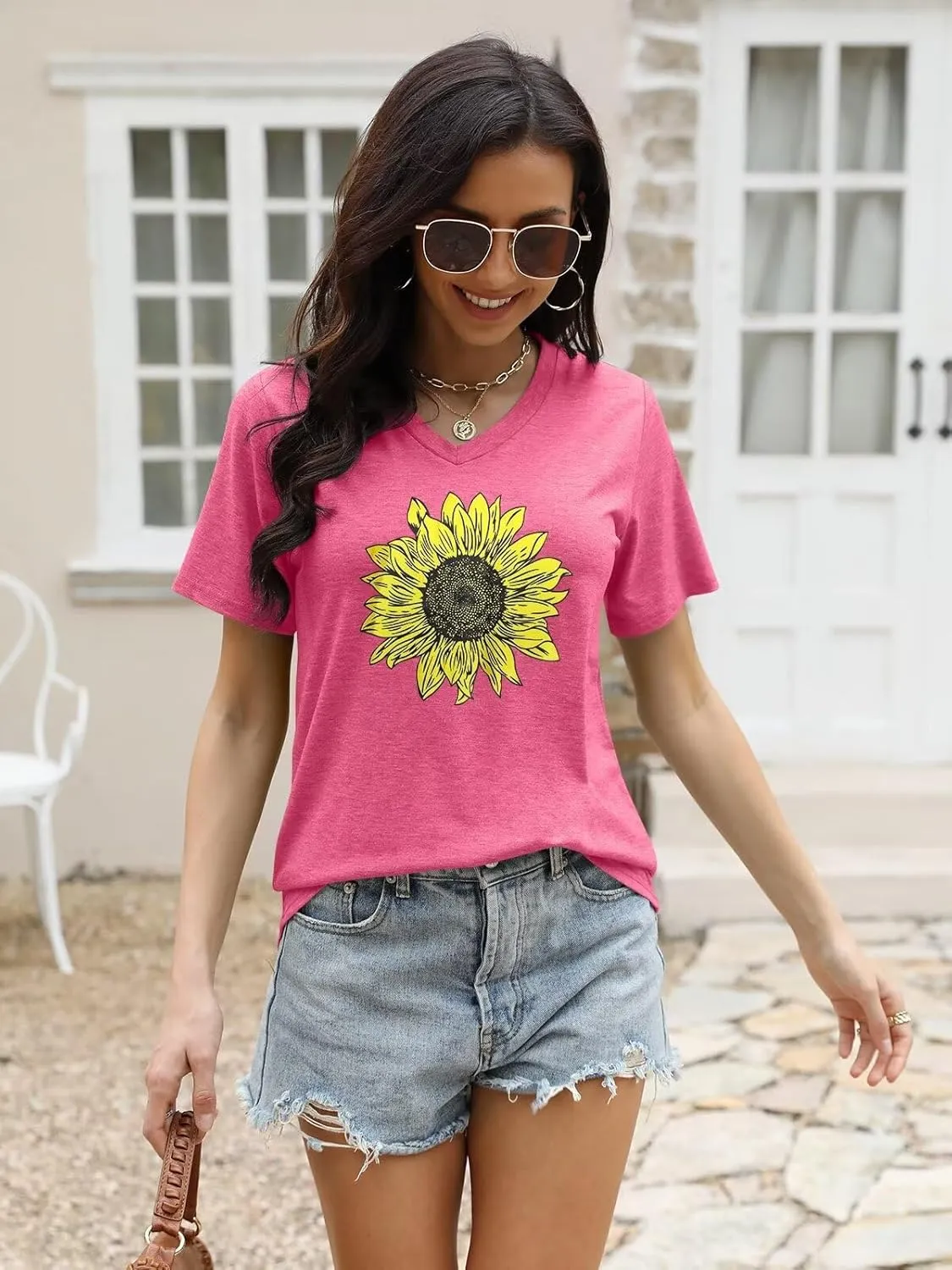 EADINVE Women's Short Sleeve V Neck Sunflower Graphic Printed Summer Tee Vintage T Shirt Cotton Tops Novelty Cool Shirt