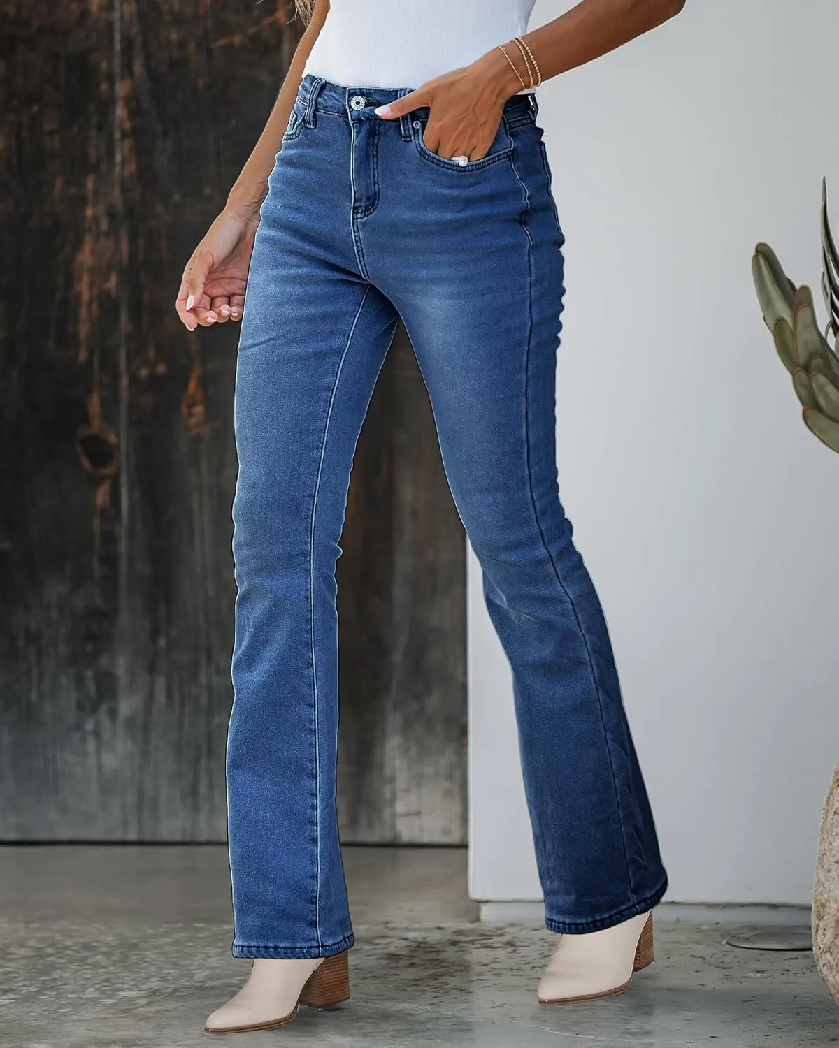 GRAPENT Bootcut Jeans for Women High Waist Stretchy Fleece Lined Pants Flare Jeans Denim Thermal Pants Winter Clothes