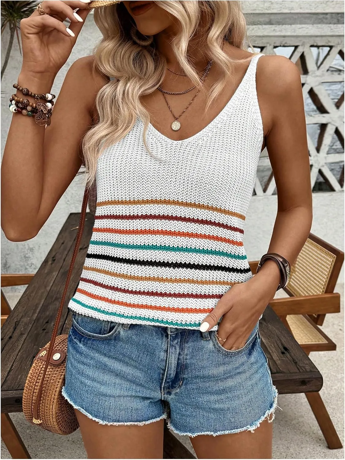 Verdusa Women's V Neck Sleeveless Knitted Tops Striped Crochet Tank Top