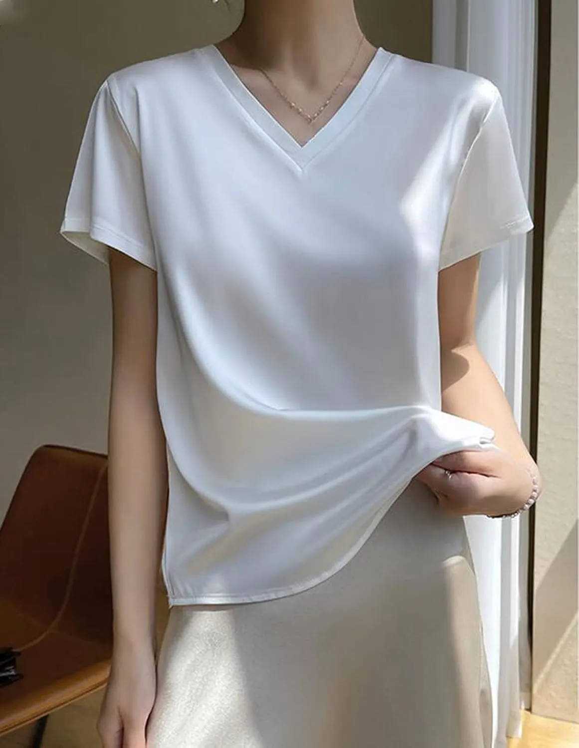 Women Silk Short Sleeve T-Shirt Exquisite V-Neck Satin Top
