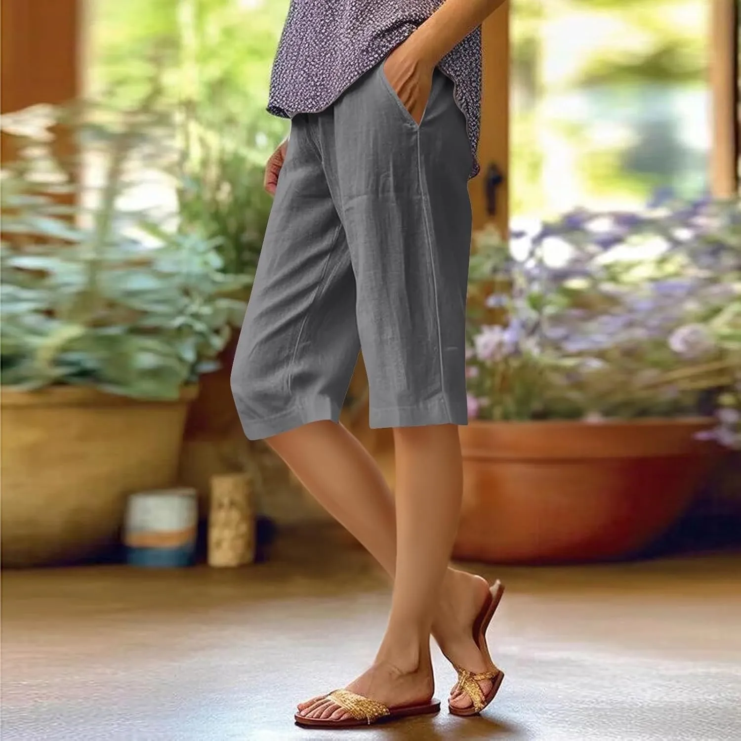 Womens Cotton Linen Capri Pants Summer Elastic Waist Plus Size Casual Pants Wide Leg Lightweight Capris with Pockets